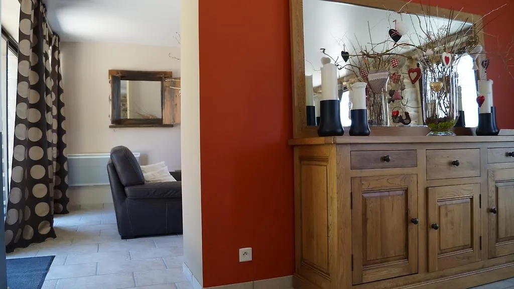 A L'Oree Du Bois Pommerit-le-Vicomte Bed & Breakfast